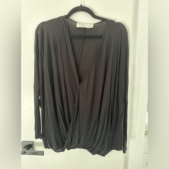 Vintage Havana Tops - Vintage Havana Black Long Sleeve Blouse